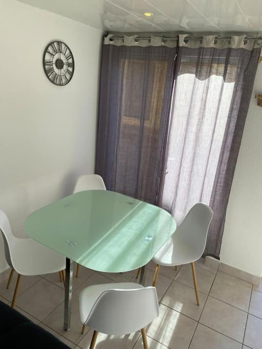 Appartement Proche De La Plage Saint-Pierre-la-Mer  Dış mekan fotoğraf