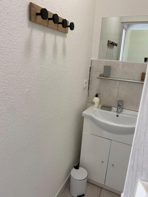 Appartement Proche De La Plage Saint-Pierre-la-Mer  Dış mekan fotoğraf